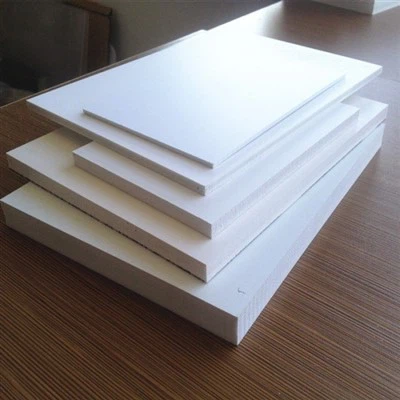 Lembaran PVC Putih 4 X 8