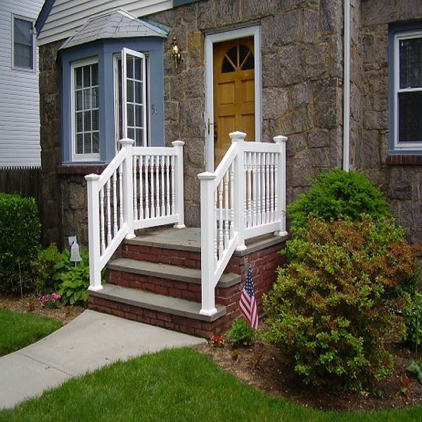 Railing Tangga Vinyl Putih